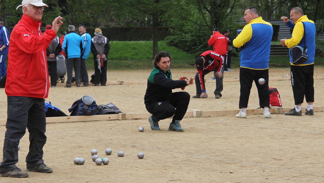 La pétanque est le le onzième sport en France par le nombre de licenciés